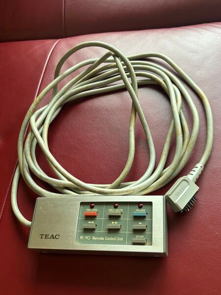 TEAC カセットデッキリモコンRCー90 ジャンク品