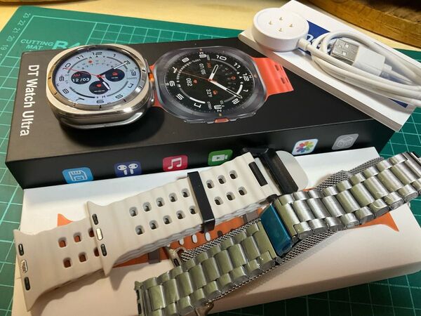 DT Watch ultra シルバーカラー スマートウォッチ 金属バンド付