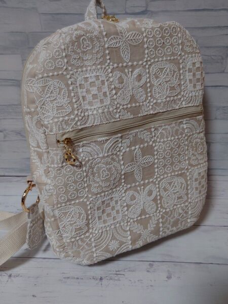 forest tile light beige ミナペルホネン スリム リュック
