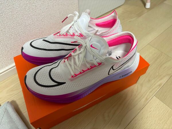 NIKE ナイキ ズームX ストリークフライ 26cm 美品