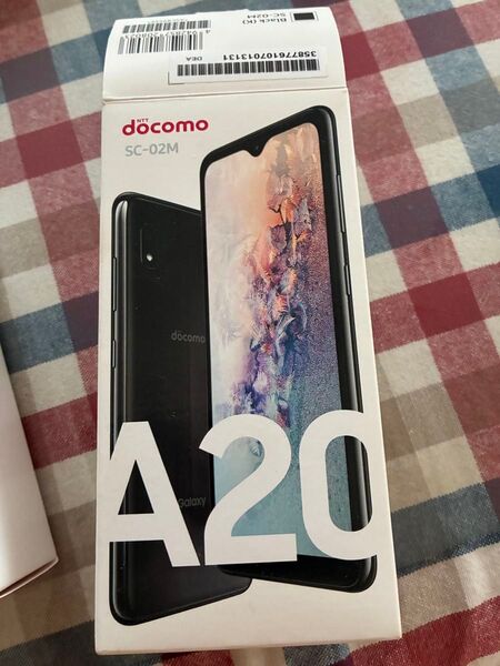 docomo SC-02M Galaxy A20 本体