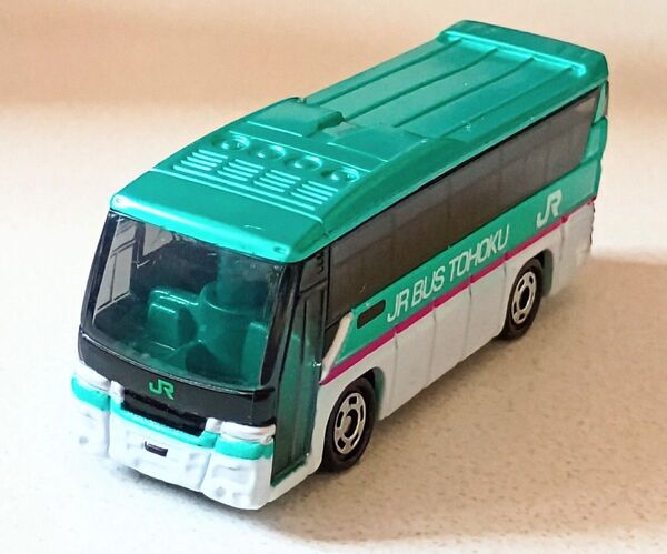 トミカ No.16 いすゞ ガーラ ジェイアールバス東北 はやぶさカラー ルース