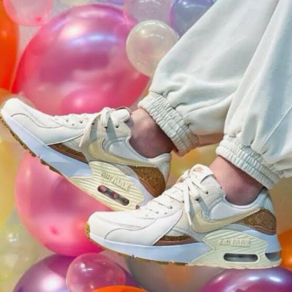 NIKE AIR MAX EXCEE ナイキ エアマックス コルク 22.5cm