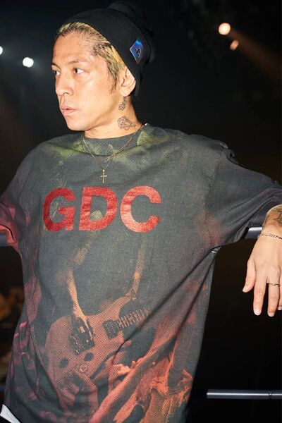 KJ×GDC Collab All-Over Pattern T レッドラメ XL Tシャツ 半袖
