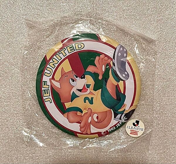 【超希少 当時物・送料込】 Jリーグ 缶バッチ 計3点 ジェフ市原、鹿島アントラーズ、名古屋グランパス