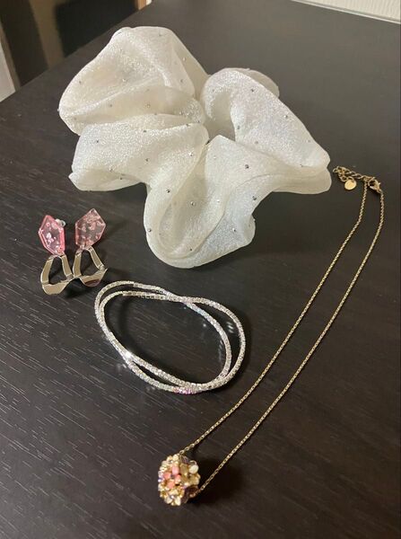 ネックレス ピアス ブレスレット シュシュ 結婚式アイテムセット アクセサリー