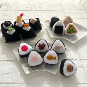 フェルトのおにぎり