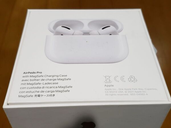 【送料無料】Apple AirPods Pro MagSafe対応 MLWK3J/A