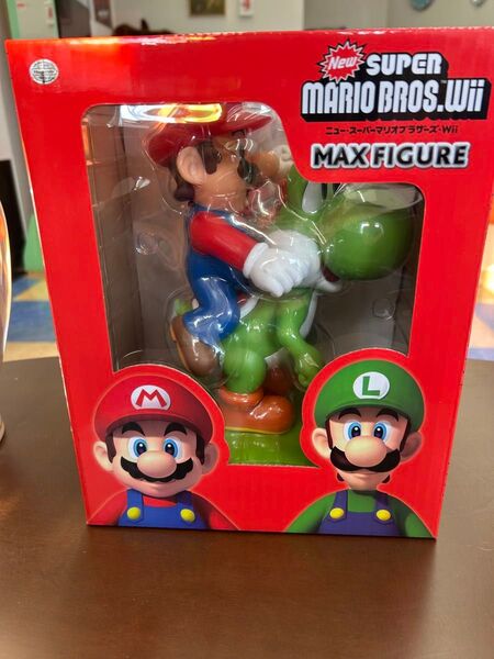 新品 ニュー・スーパーマリオブラザーズ MAX FIGURE マリオ&ヨッシー