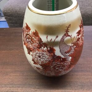花瓶 陶器 孔雀と牡丹の絵柄 高さ約20cm