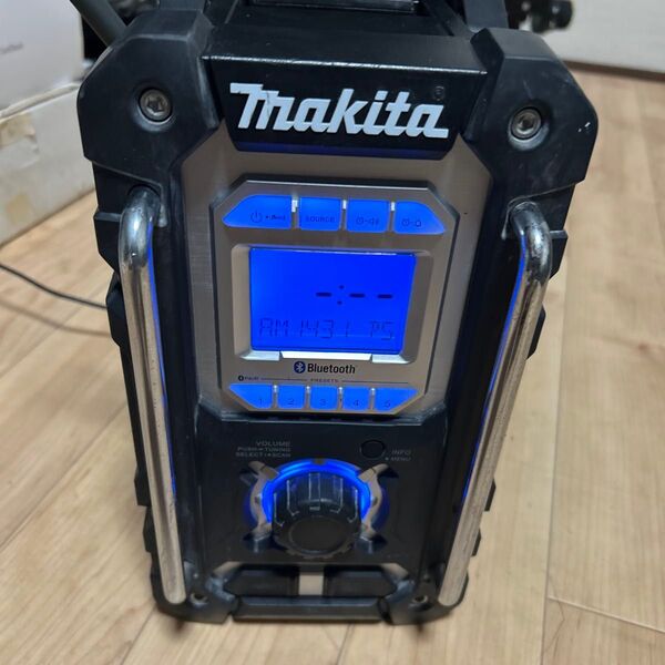 マキタ Bluetooth搭載 現場ラジオ