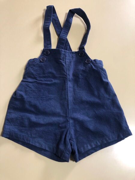 子供服 サロペットネイビー110サイズと記載されてますが90サイズ相当の作り 韓国 ノーブランド 女の子 男の子