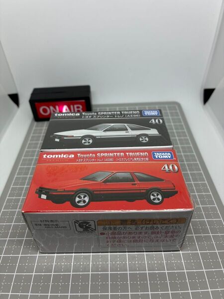 【未開封】 トミカプレミアム 40 トヨタ スプリンター トレノ (AE86) 発売記念仕様と通常の2台セット
