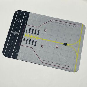 航空機 模型 展示用エプロン 空港 駐機場 ジオラマシート 停留所 ラスト1点 ジオラマ 飛行機 航空機 空港 駐機場 滑走路
