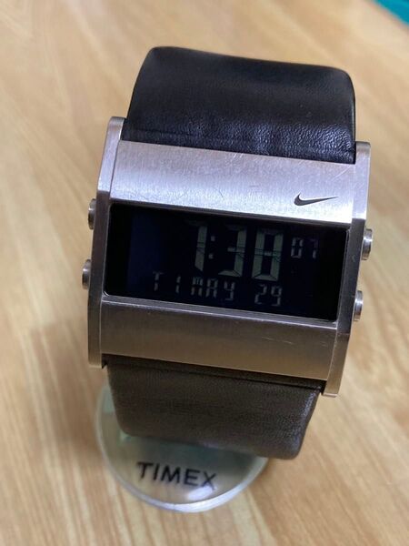 稼働ジャンク NIKE Oregon Square WA0038 レザーベルト ナイキ オレゴン デジタル 腕時計