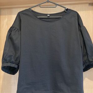 ユニクロ トップス 黒Lサイズ USED品