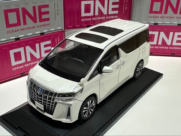 非売品 トヨタ アルファード HEV SC サンルーフ仕様 白 070 30系 後期 色見本 1/30 カラーサンプル ミニカー