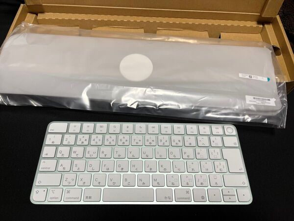 【美品】Apple純正 Magic Keyboard(グリーン/テンキーなし)iMac M4付属品