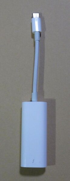 Apple Thunderbolt 3(USB-C)- Thunderbolt 2アダプタ A1790