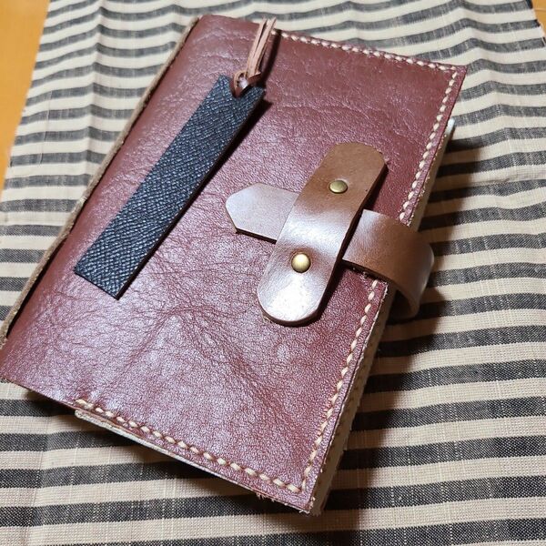 1点もの 本革 ブックカバー 文庫本サイズ