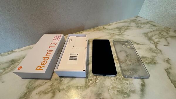 Xiaomi Redmi12 5G ポーラーシルバー XIG03 本体