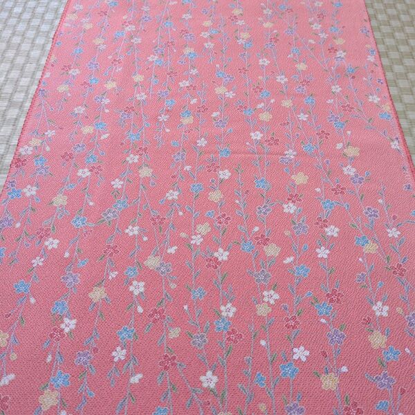 150 ちりめん着物ハギレ 約37×340cm 縮緬 四季の花 リメイク