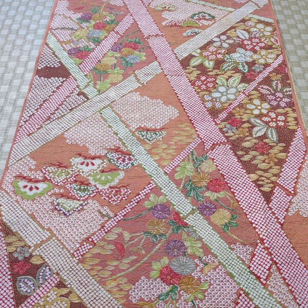 364 着物ハギレ 35×310㎝ 金彩 四季の花 松竹梅