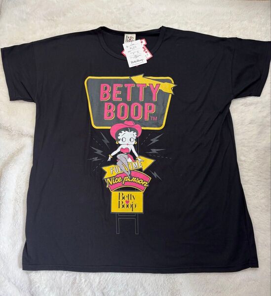 BETTY BOOP ベティーちゃんオーバーサイズシルエットTシャツ M〜L