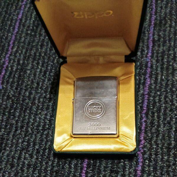 Zippo LUCKY STRIKE 2000 THE MILLENNIUM オイルライター