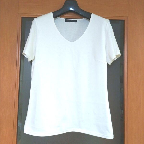 22 OCTOBER 半袖カットソー VネックTシャツ トップス M