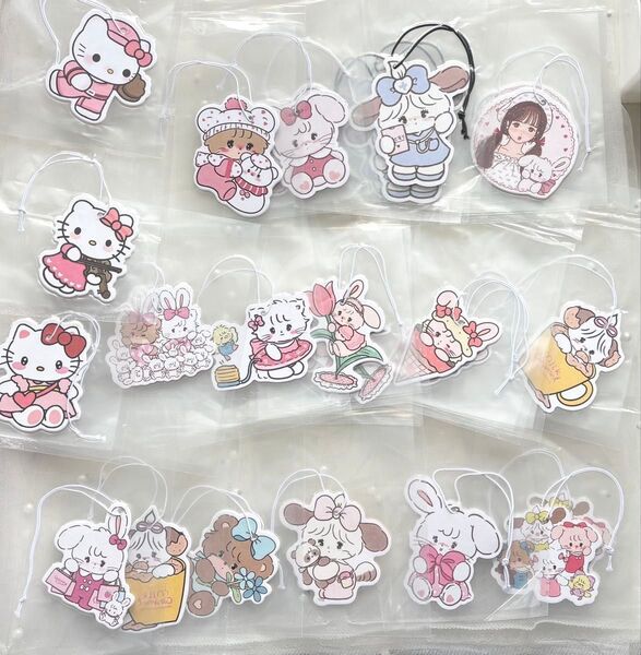 新作再々入荷*1個120円*エアーフレッシュナー *芳香剤*香水足すと再利用出来るよ(*^^*)