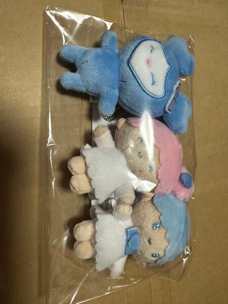 twice サンリオ ツウィ ぬいぐるみ