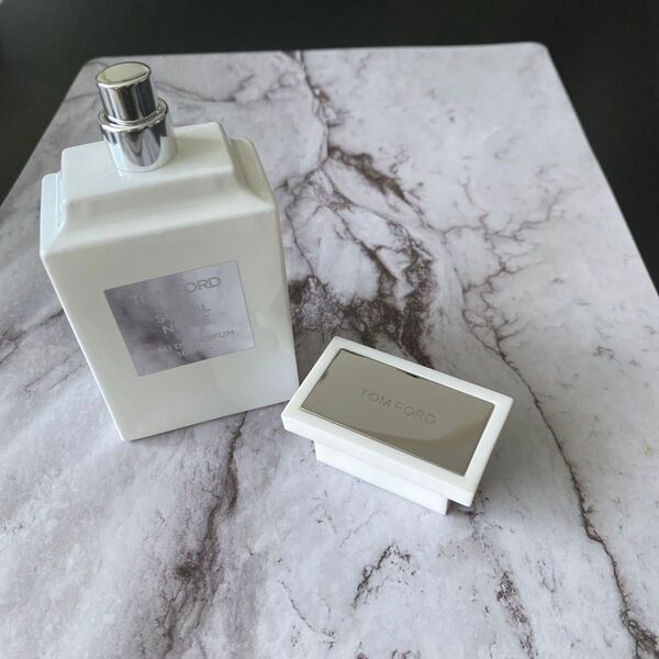 TOM FORD SOLEIL NEIGE 100ml オードパルファム トムフォード ソレイユネージュ 香水