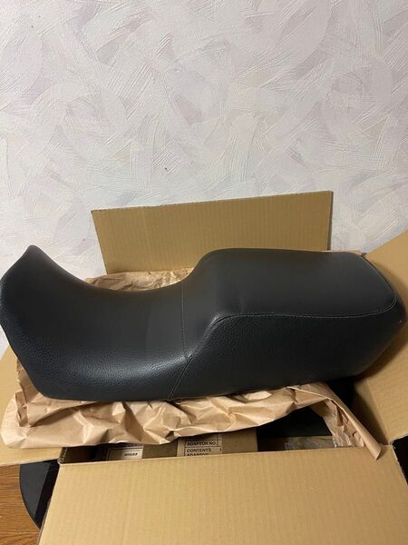 GPZ900R カスタムシート 破れ無