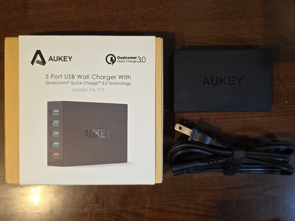 AUKEY 5ポート USB充電器 PA-T15 QC3.0 中古 動作問題なし