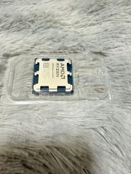 (2)AMD Ryzen R5 8400F 5 8400F 4.2GHz 6コア 12スレッド デスクトップCPU