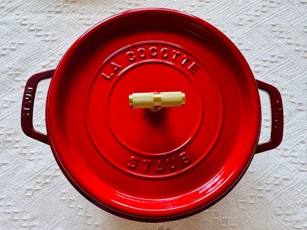 staub ストウブ 24cm 両手鍋 ココット