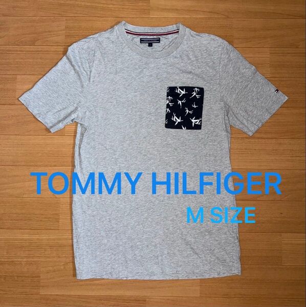 TOMMY HILFIGER トミー・フィルフィガー Tシャツ グレー色サイズ M【美品】和柄ポケット オシャレ!