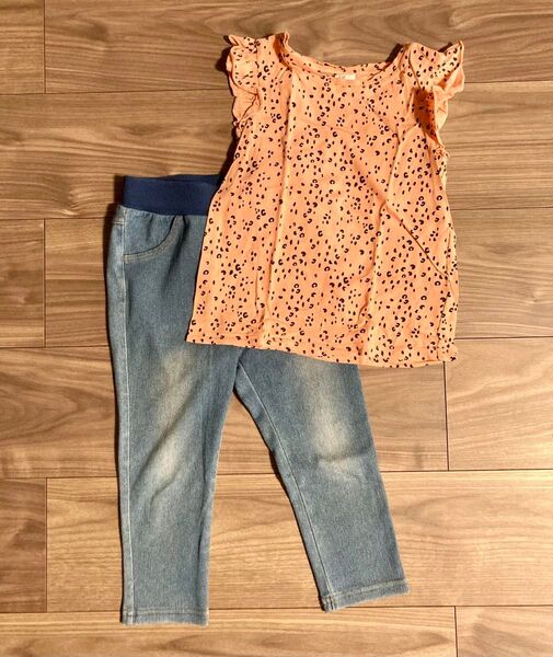 ベビー服2点セット H&M エイチアンドエムベビー Tシャツ 90㎝ カットソー 90㎝ デニムパンツ 95㎝ 女の子