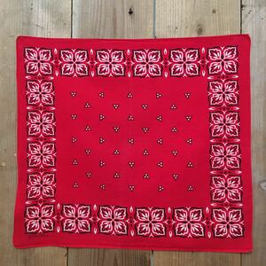 60s USA made Vintage bandana America old clothes men's lady's handkerchie Old peiz Lee pattern red 71