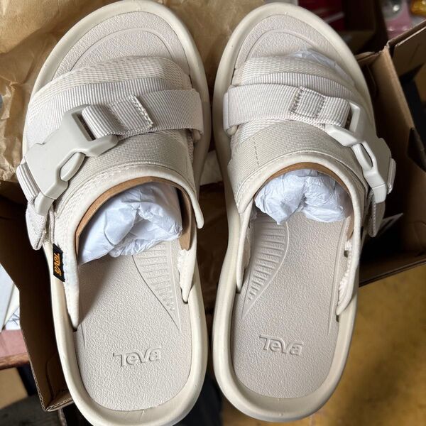 Teva メンズ サンダル 24cm オフホワイト 新品未使用