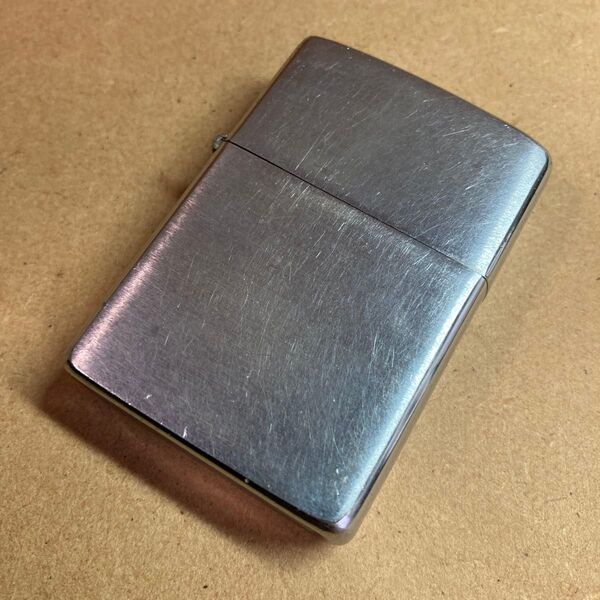ZIPPO ジッポー 無地 プレーン サテーナ イタリック 筆記体 斜線 1979年
