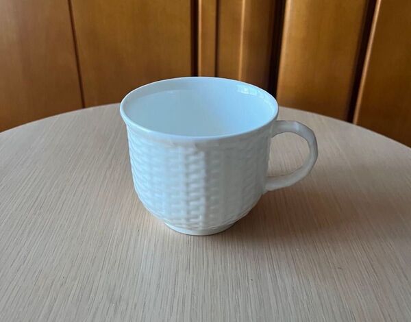☆ 未使用品 WEDGWOOD ナンタケット 白 マグカップ 黒壺 1個 ☆