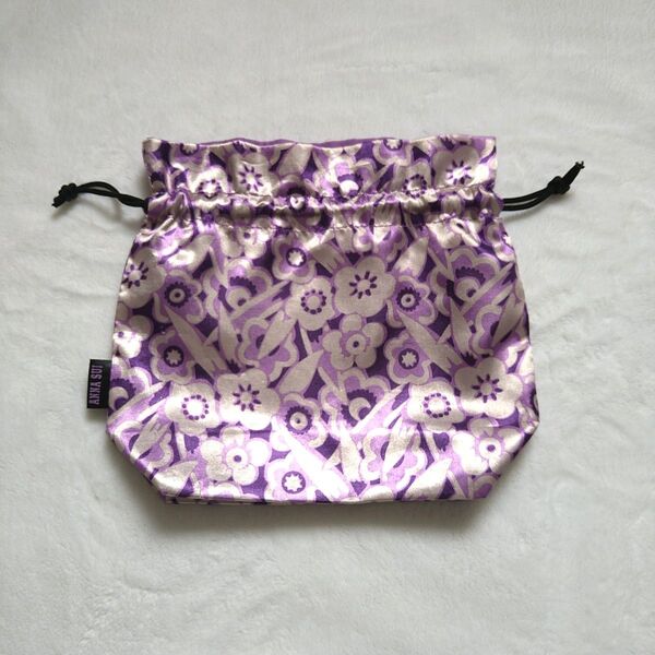 ANNA SUI アナスイ 巾着 ポーチ 付録 サテン 紫 パープル 小物入れ 巾着袋 給食袋 きんちゃく袋