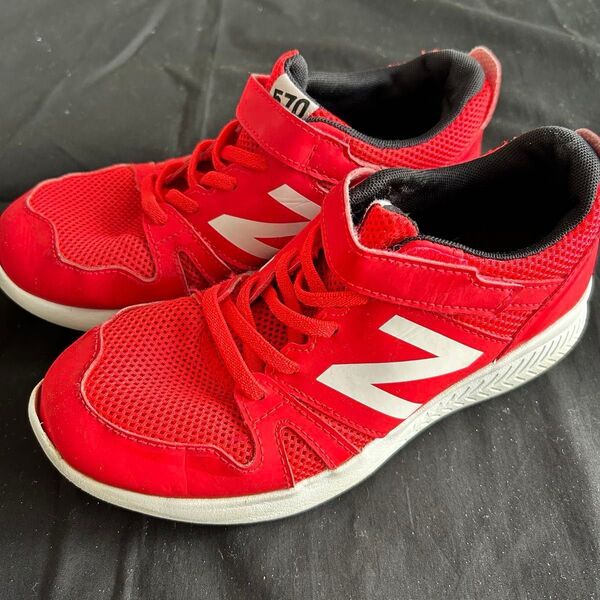 ニューバランス スニーカー キッズ ジュニア 21.5cm 運動靴 Newbalance
