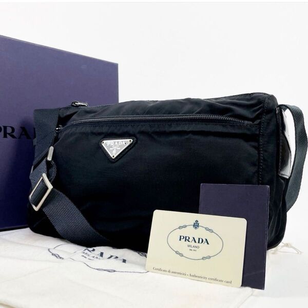 PRADA プラダショルダーバッグ サコッシュ三角ロゴ ナイロン レザー ブラック シルバー金具 白タグ 正規品 保存袋