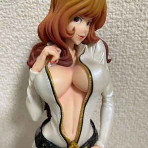 ルパン三世 峰 不二子 フィギュア GROOVY BABY SHOT WHITE