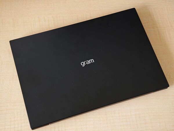 【美品・完備品】LG gram 14Z90S-VP55J ノートパソコン 本体+箱+電源ケーブル