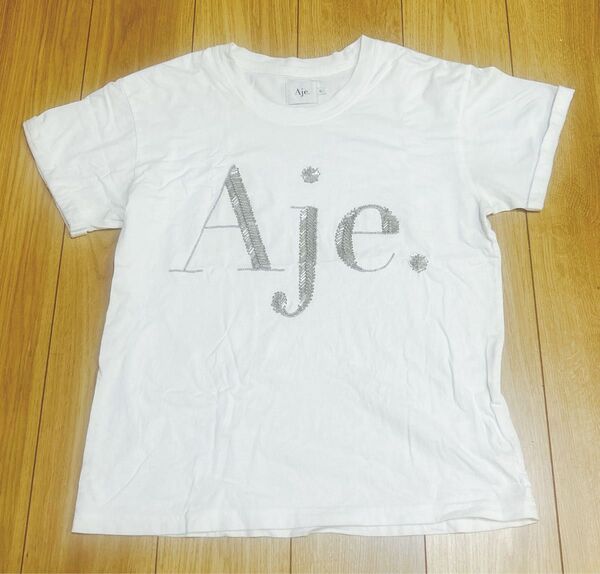 Aje. Tシャツ カットソー ロゴ ビーズ刺繍 ホワイト レディース