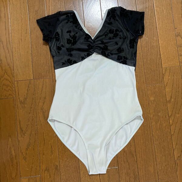 お値下げ!【美品】バレエ レオタード Lサイズ グリーン系×ブラック